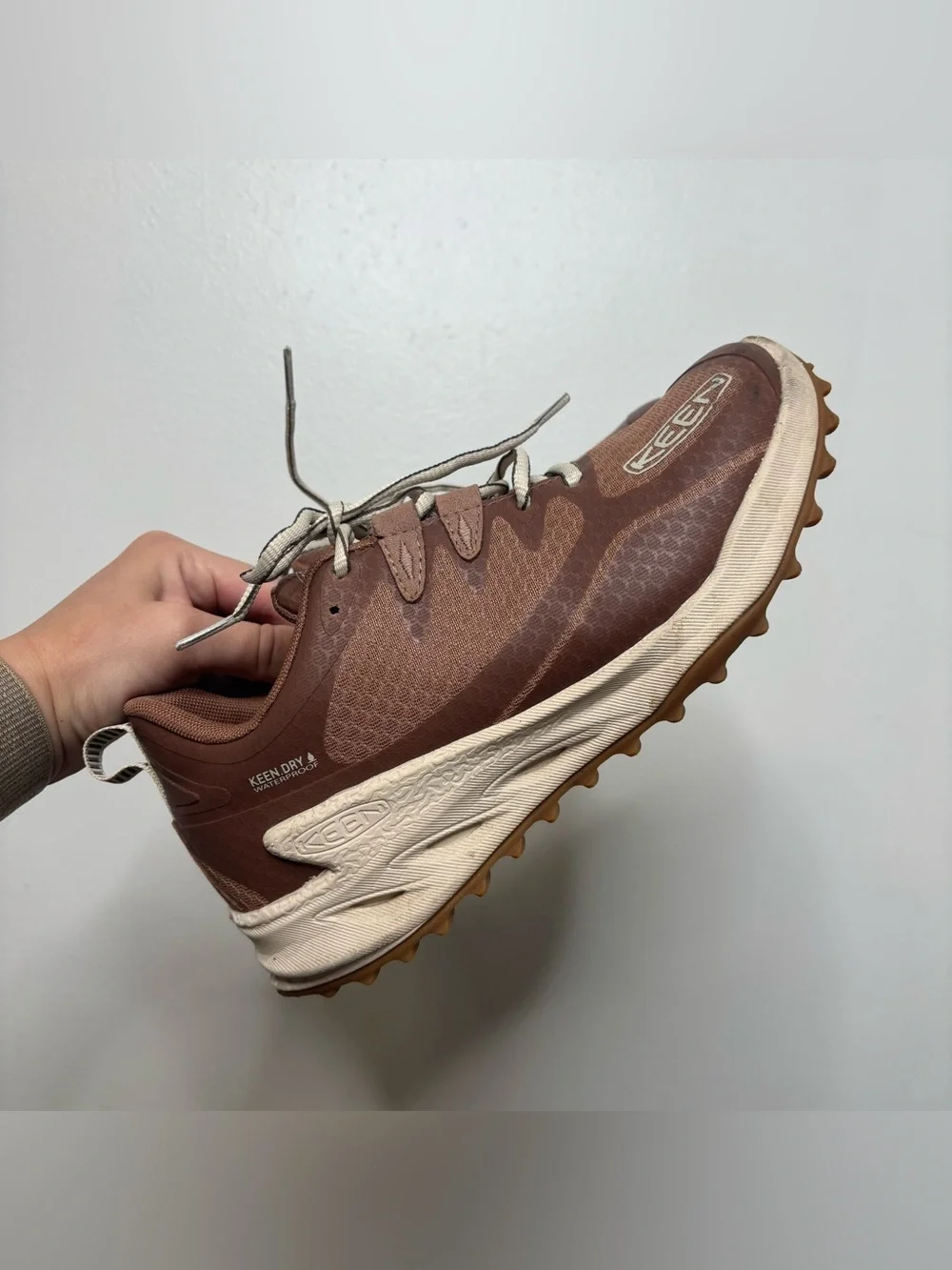 Keen Sneakers Women's 7.5 Zionic Waterproof Hiking Shoe